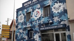 SKMS Academy - Façade peinte à la bombe aérosol